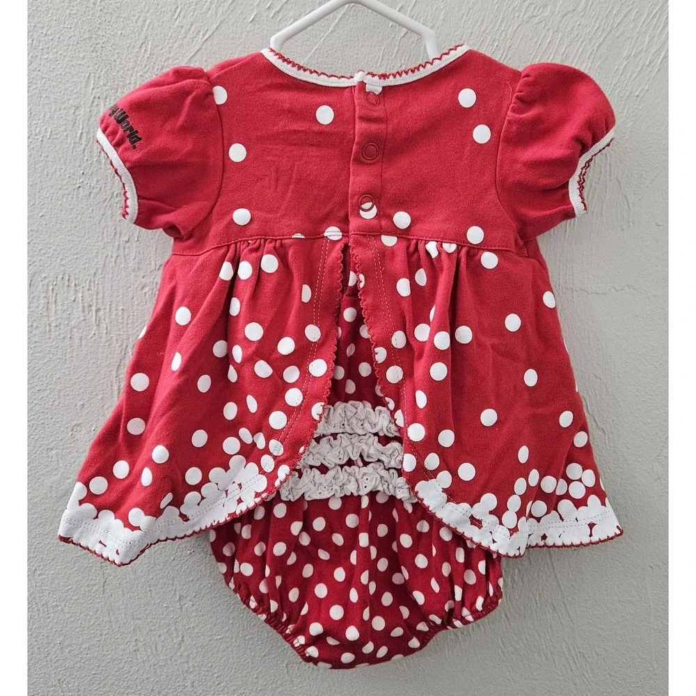 Disney Parks Newborn 12 Months Minnie Mouse Born To Be faMOUSE Baby Girl Outfit‎